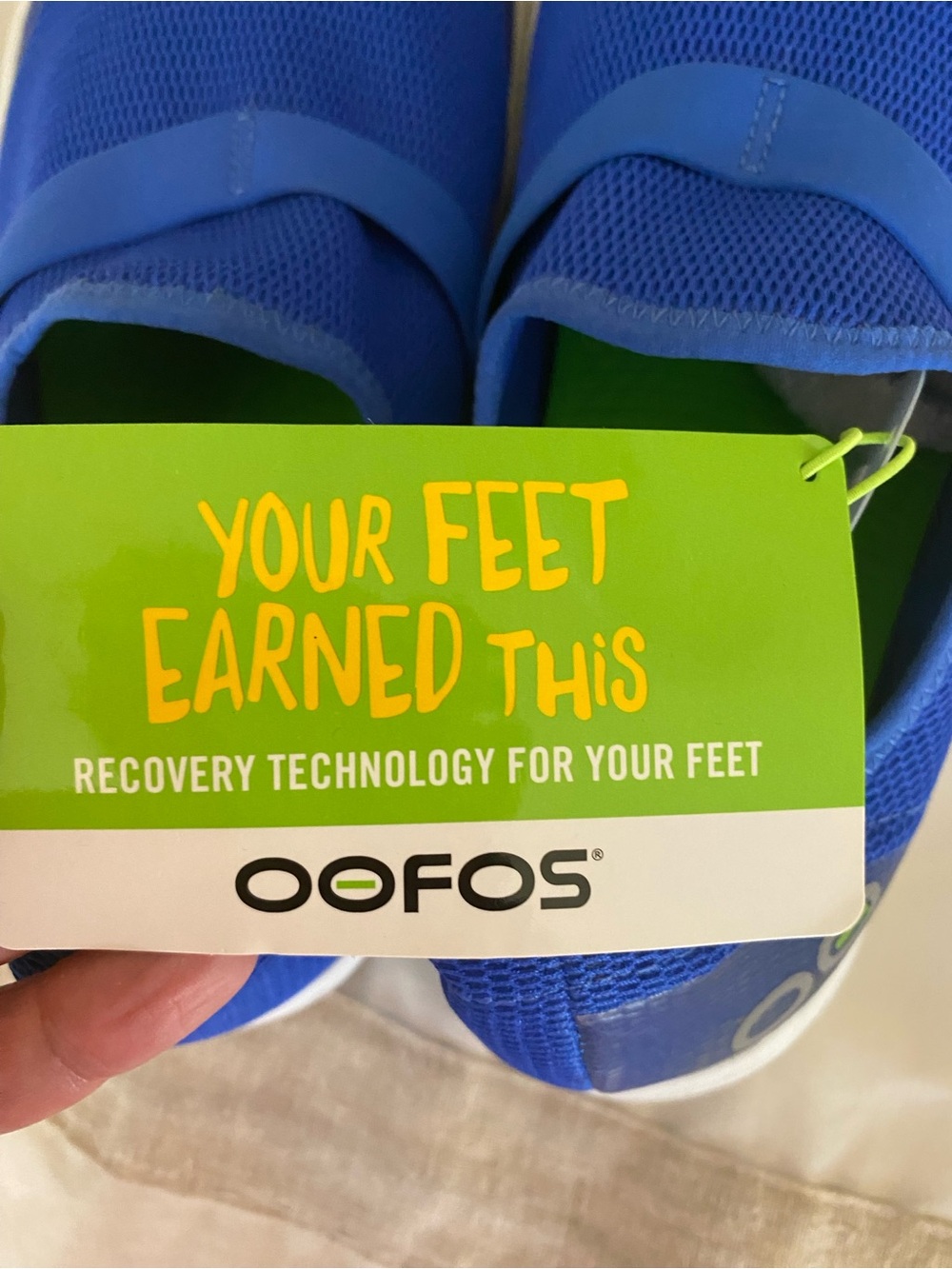 NWT Oofos Slip On 4 Way Stretch OOmg Low with Recovery Technology Blue/White W 8 - Picture 7 of 15